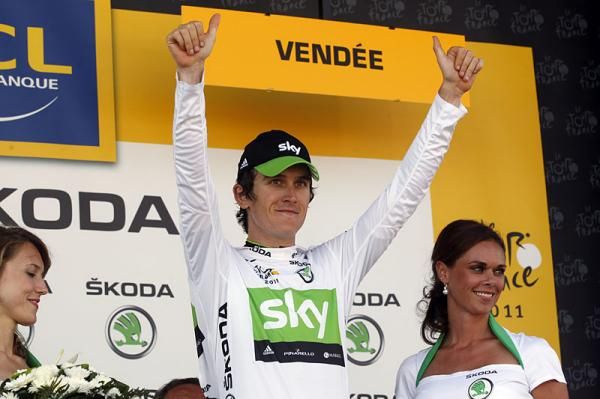 Geraint Thomas (Team Sky) on the podium as best young rider.