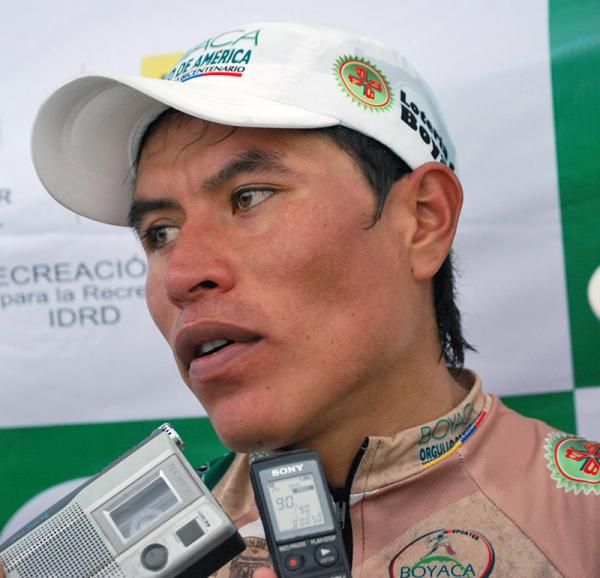 New race leader Edwin Parra is interviewed following stage 1.