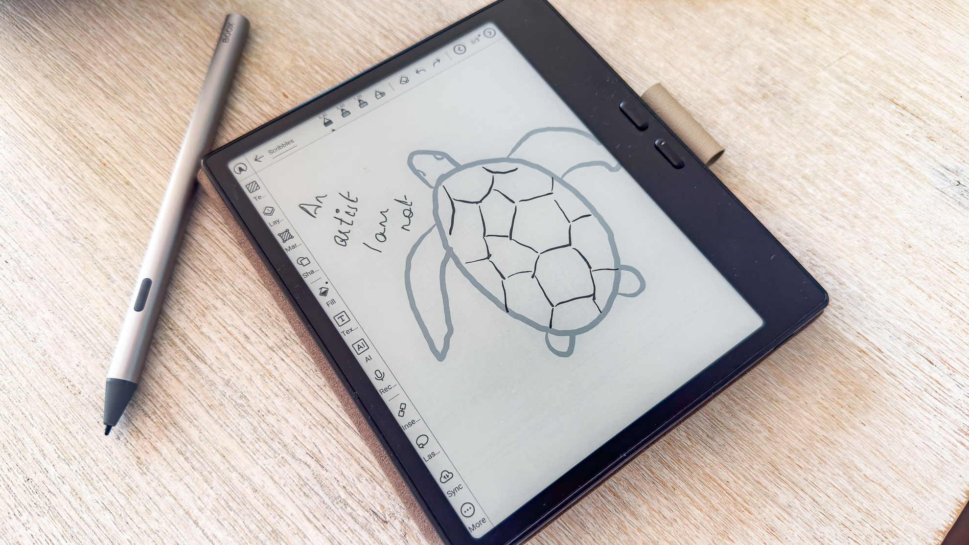 A crude drawing of a turtle on the Boox Go 7