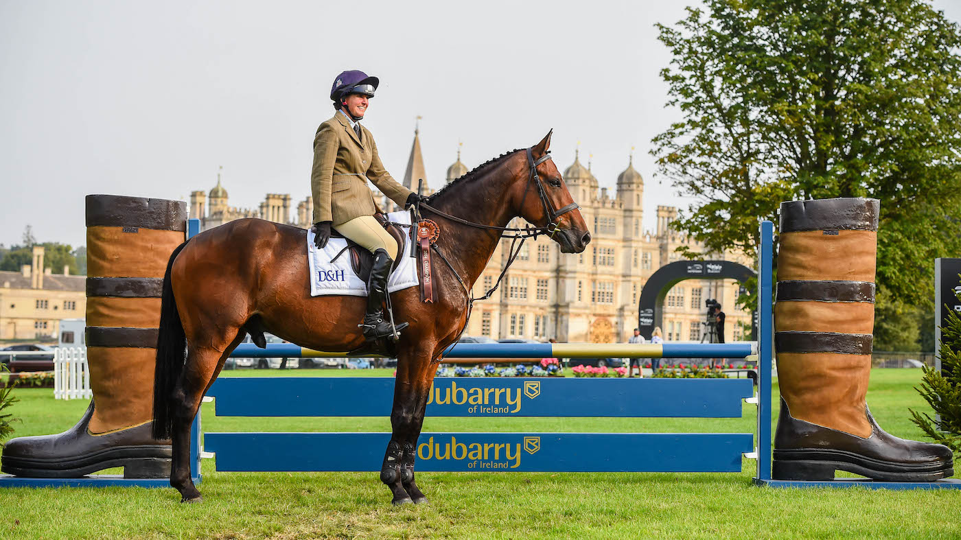 Piggy March and Quantum March in front of Burghley House