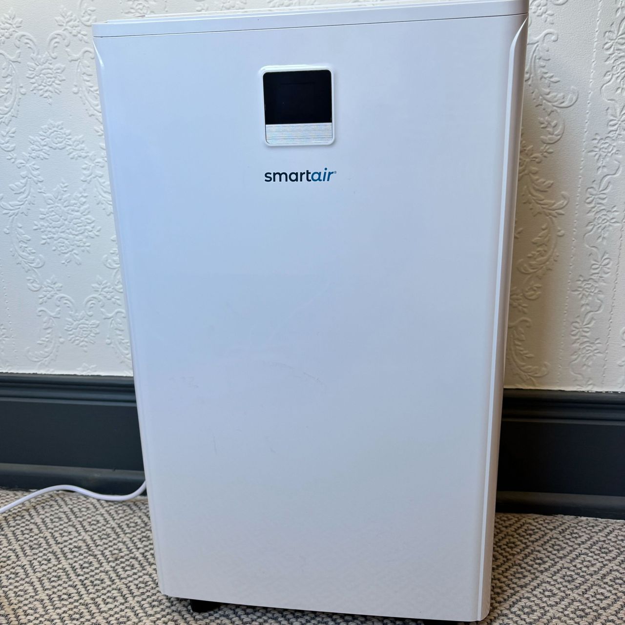 smartair dry zone dehumidifier unboxed