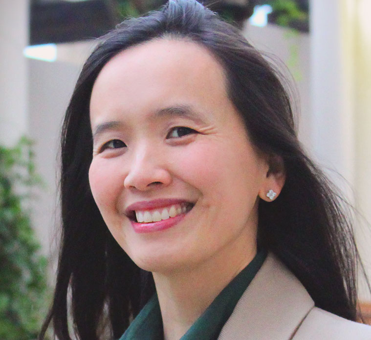 Elaine Chin