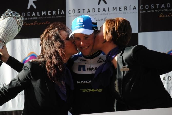 Sam Bennett (NetApp) gets the kisses.