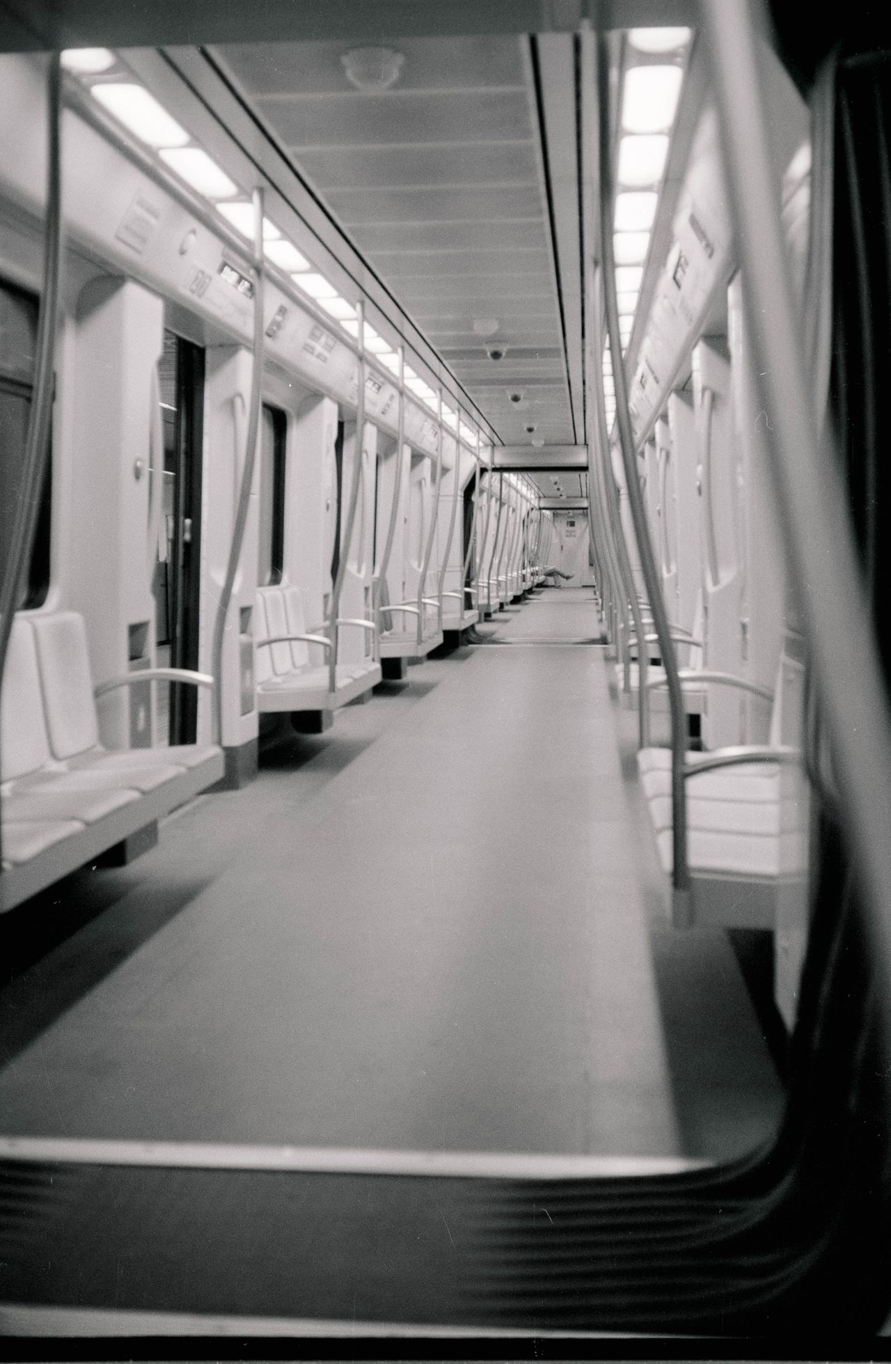 empty train carriage shot on Kentmere Pan 400 35mm film