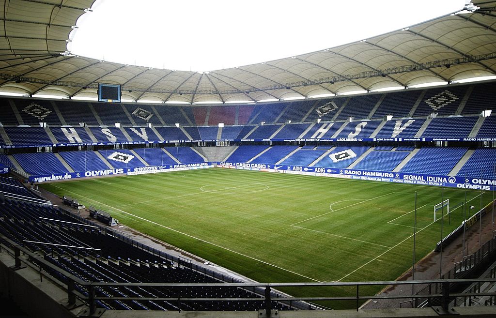 1. Bundesliga 04/05, Hamburg; Hamburger SV; Blick aus der VIP Lounge des HSV in der AOL-Arena bei leerem Stadion 20.11.04.