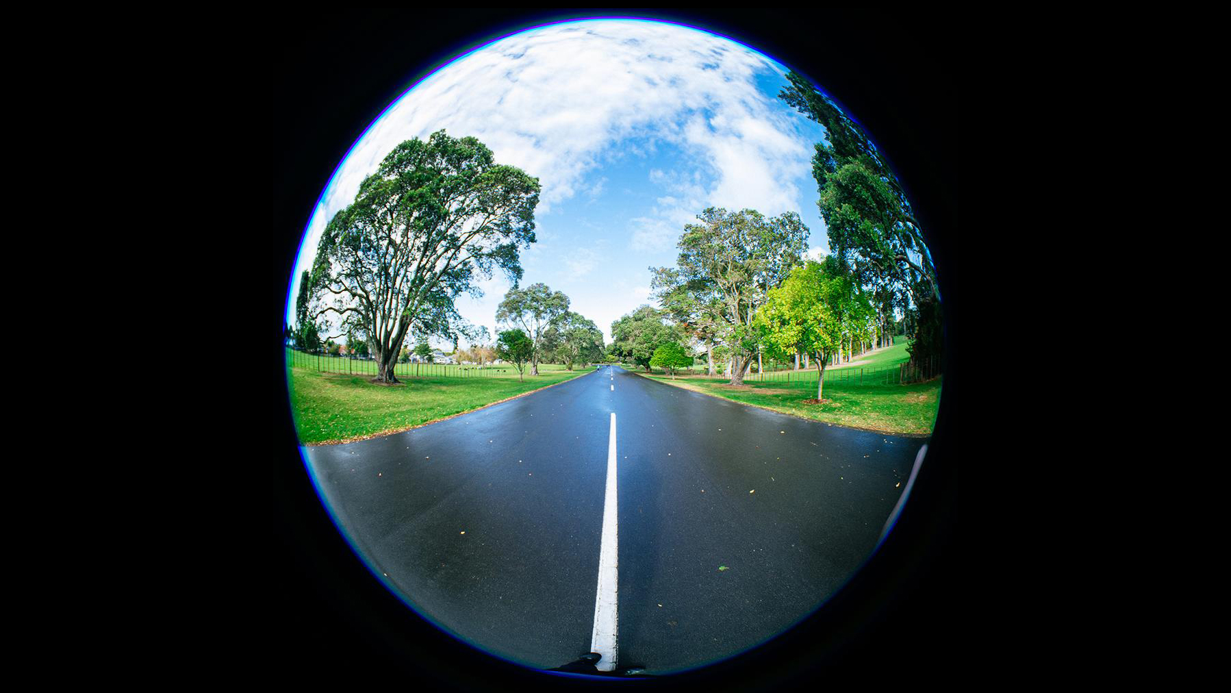 Is this the widest lens ever?! Meike 3.5mm f/2.8 circular fisheye ...