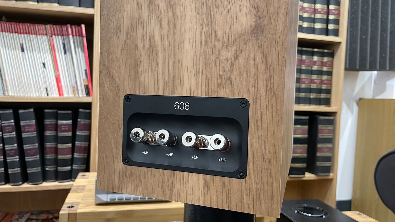 Standmount speakers: Bowers &amp; Wilkins 606 S3