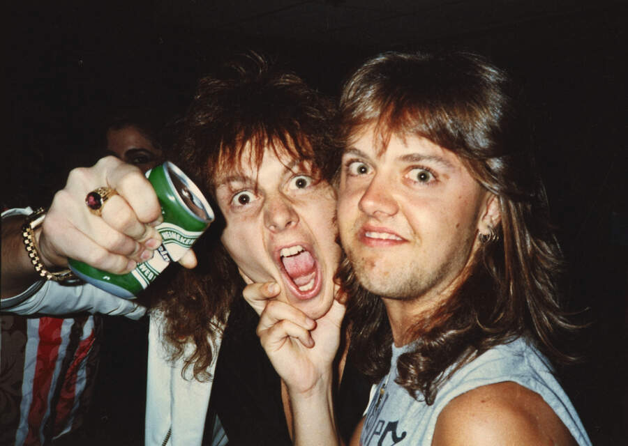 Yngwie Malmsteen and Lars Ulrich backstage
