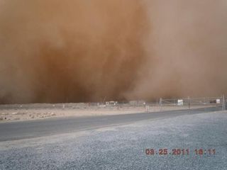 sandstorm-8-110510