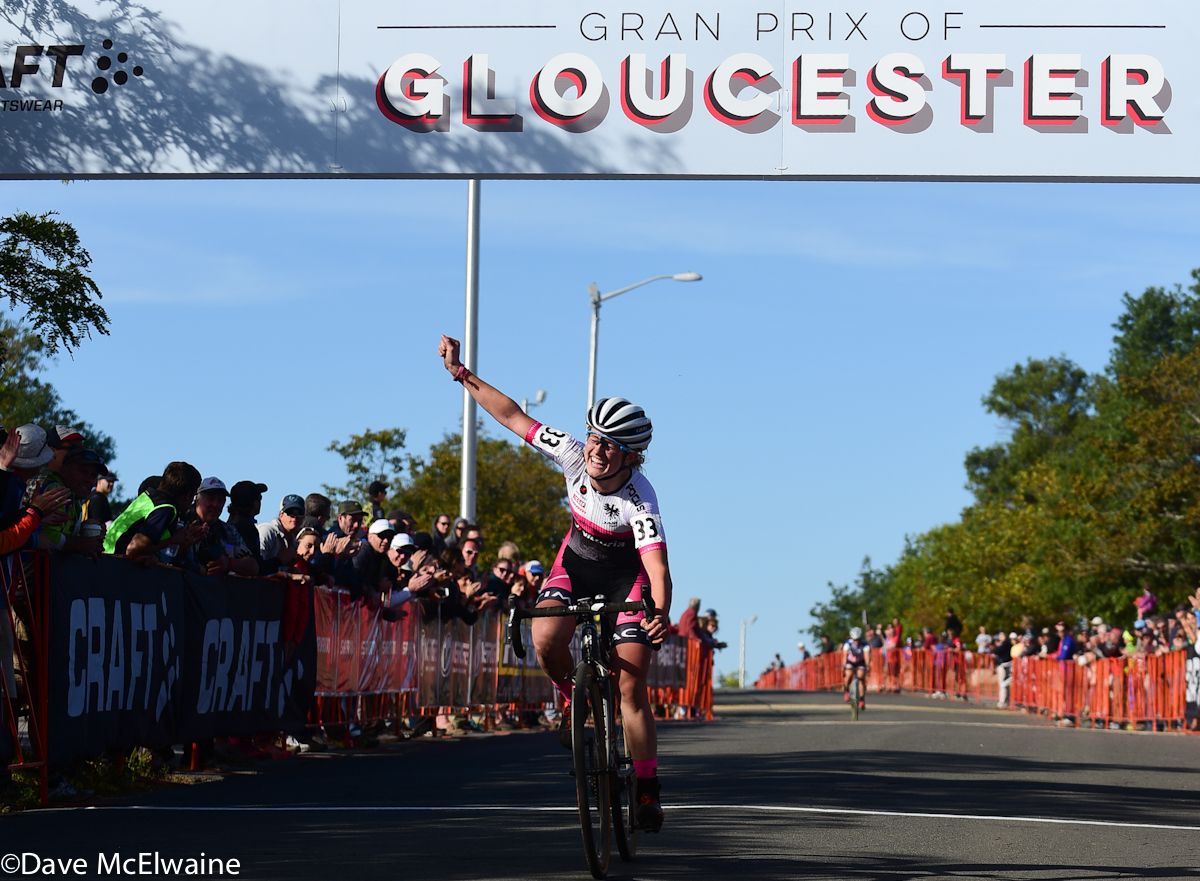 Ellen Noble (JAM/NCC/Vittoria) takes second place after losing the lead by sliding in a corner at the end of the race