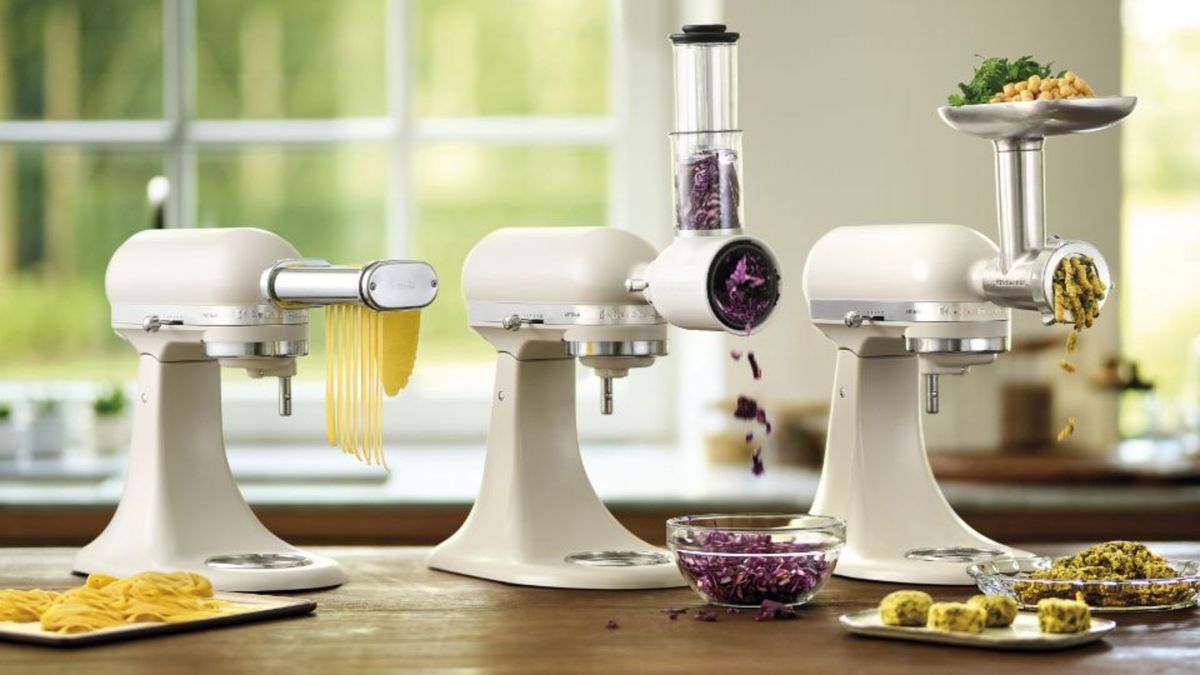 สิ่งที่แนบมากับ KitchenAid และอุปกรณ์เสริมที่ดีที่สุด