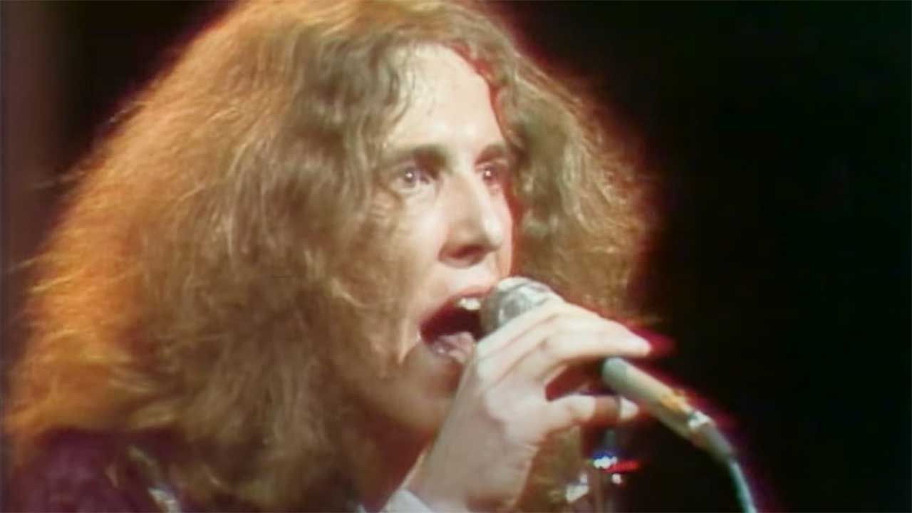 Watch Steely Dan play Do It Again on The Midnight Special in 1973
