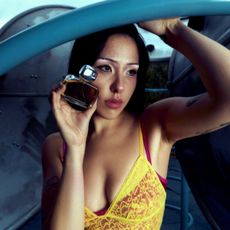 Cammy Reviews for Nostos shot by Anna Koblish.