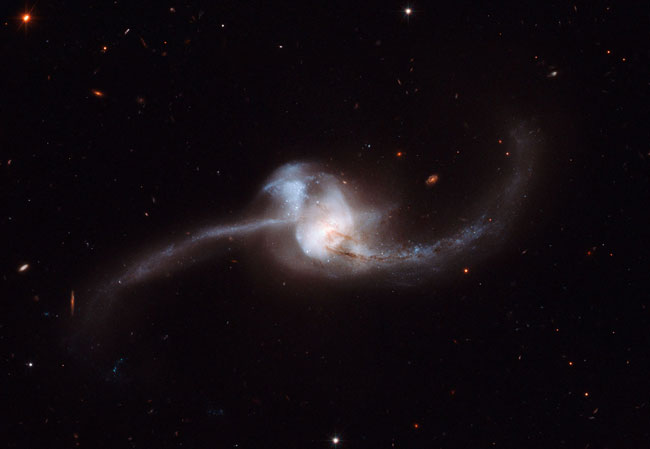 Hubble Spies Energetic Galaxy Merger