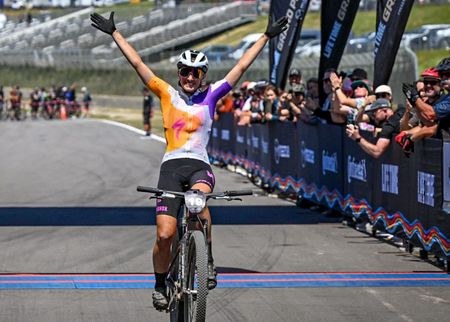 Sofia Gomez Villafa&ntilde;e wins Sea Otter Classic Fuego XL for a second time
