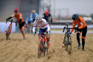 OOSTENDE BELGIUM JANUARY 30 Evie Richards of United Kingdom and Lucinda Brand of The Netherlands during the 72nd UCI CycloCross World Championships Oostende 2021 Women Elite UCICX CXWorldCup Ostend2021 CX on January 30 2021 in Oostende Belgium Photo by Luc ClaessenGetty Images