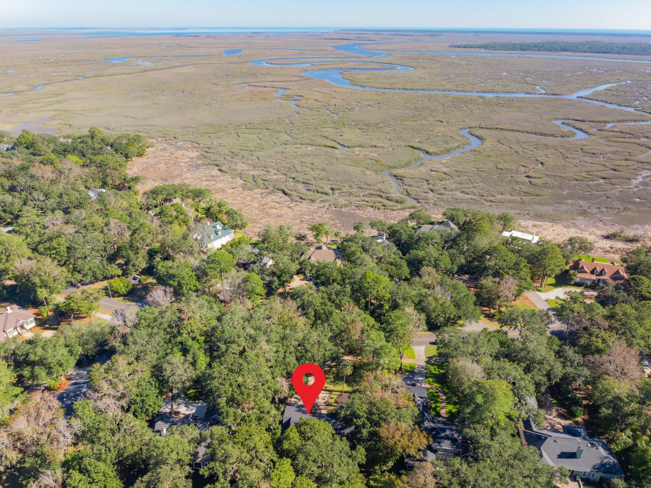 Images of a home in Savannah, Georgia, that's for sale.