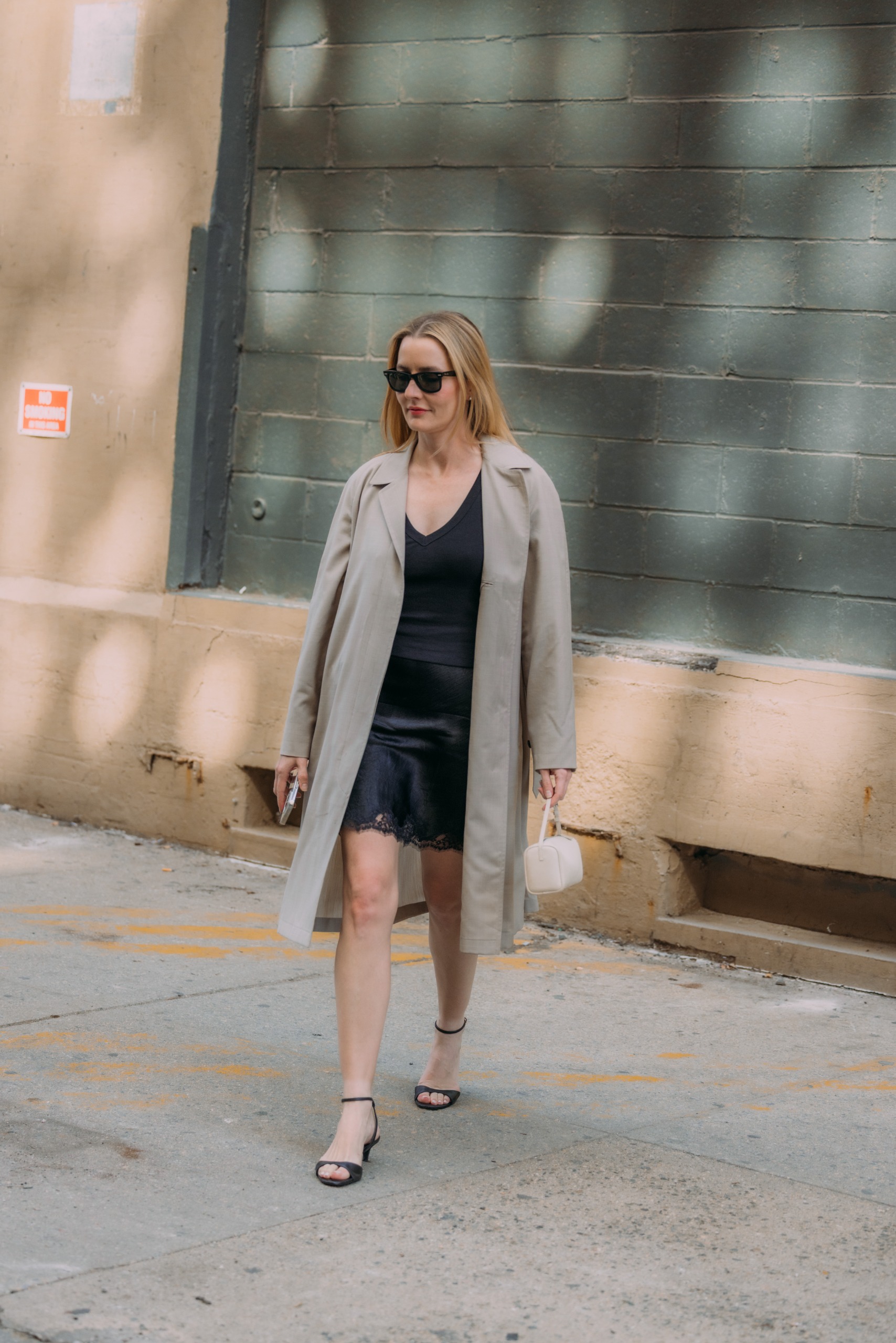 Kristen Nichols wearing Ray-Ban Wayfarers during NYFW.