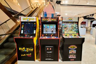Retro video games at the Playhouse by Smartech space at Selfridges