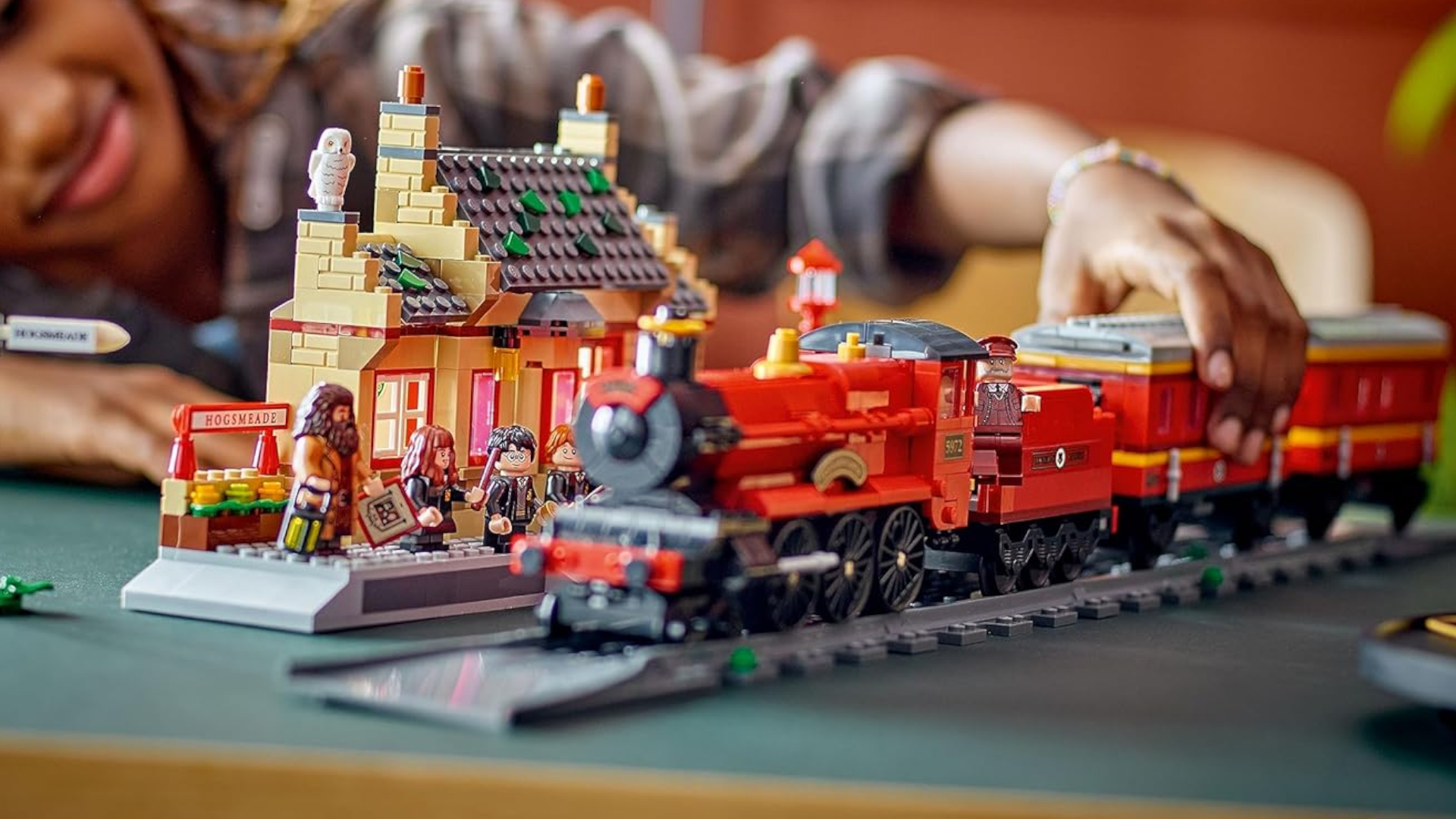 Возвращайтесь в Хогвартс по самой низкой цене на этот набор Lego Harry Potter.