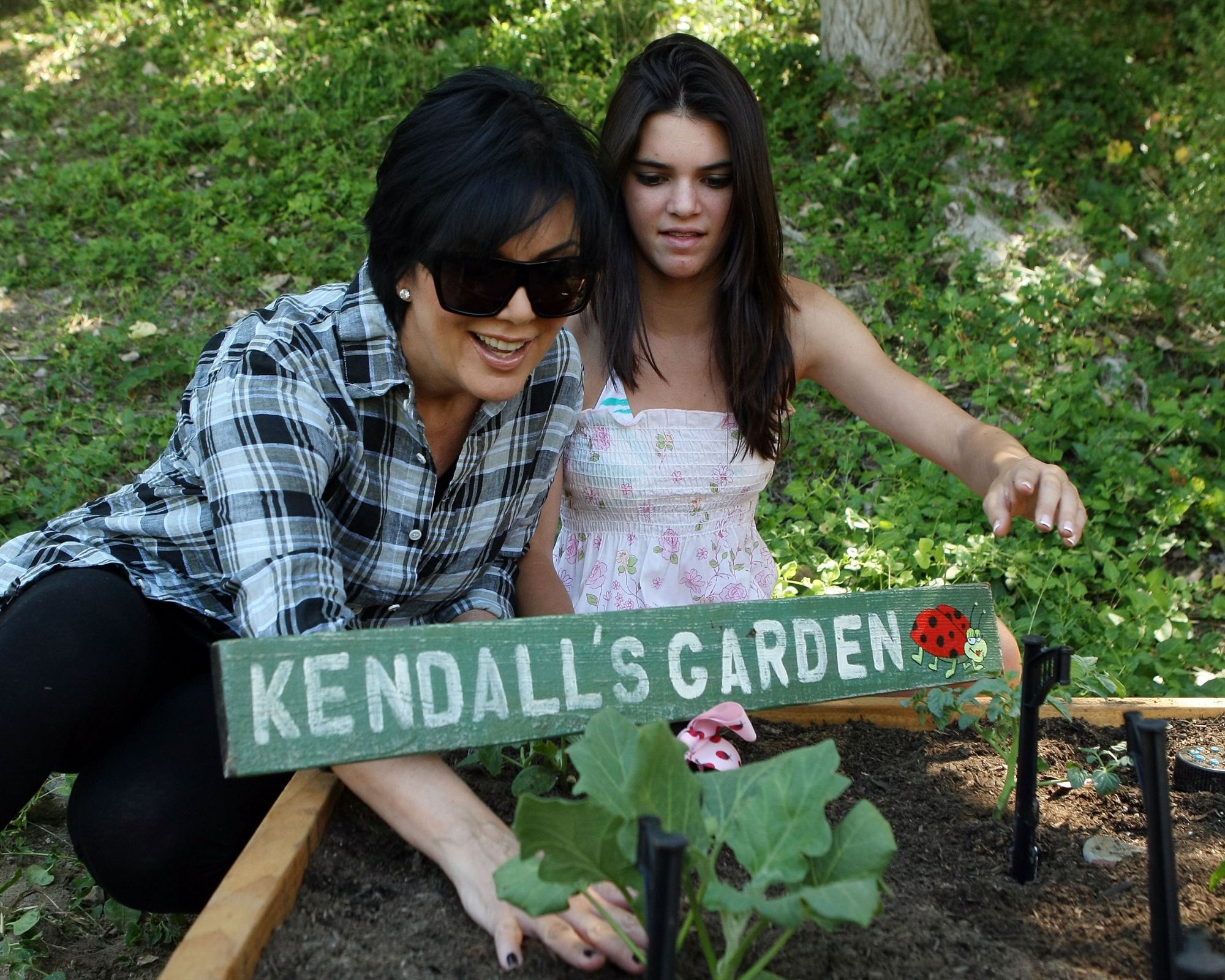 the kardashians working on their vegetable garden