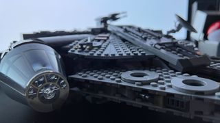 Lego Star Wars Millennium Falcon _close up cockpit