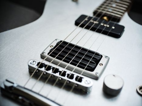 Manson DL-OR electric guitar