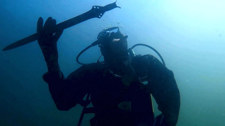 Bronze Age sword discovered in an Italian lake is still sharp after 3,300 years