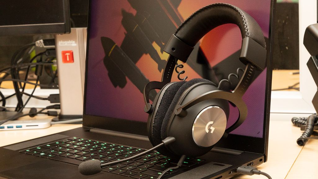 logitech g pro gaming headset in store
