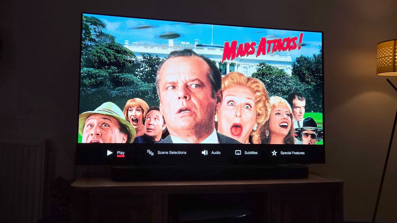 Mars Attacks! 4K Blu-ray and Blu-ray box set, 30th anniversary release