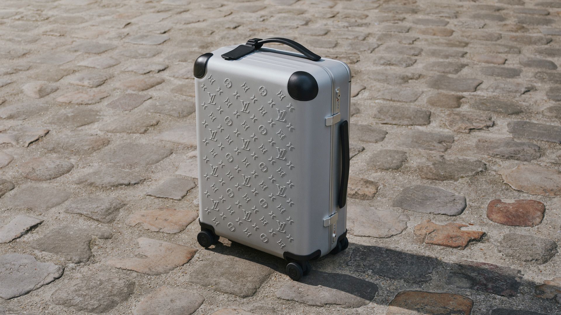 louis vuitton marc newson aluminium case