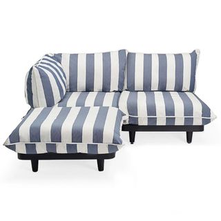 Deckchair stripes on a corner sofa