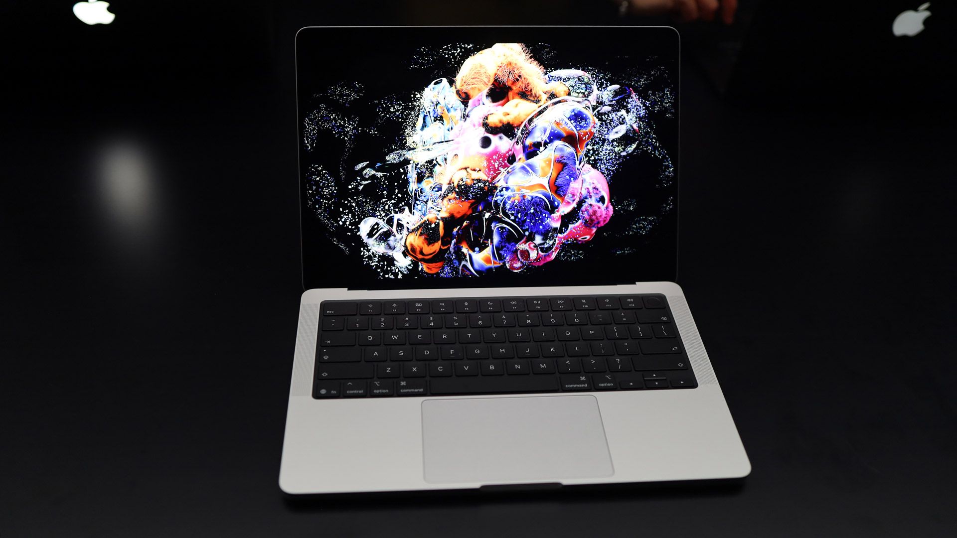 Apple Touchscreen MacBook Pro HANDS ON