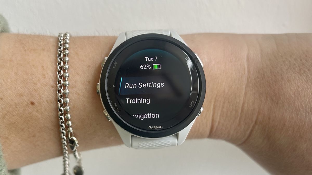 How to change data fields on Garmin Watch Tom's Guide