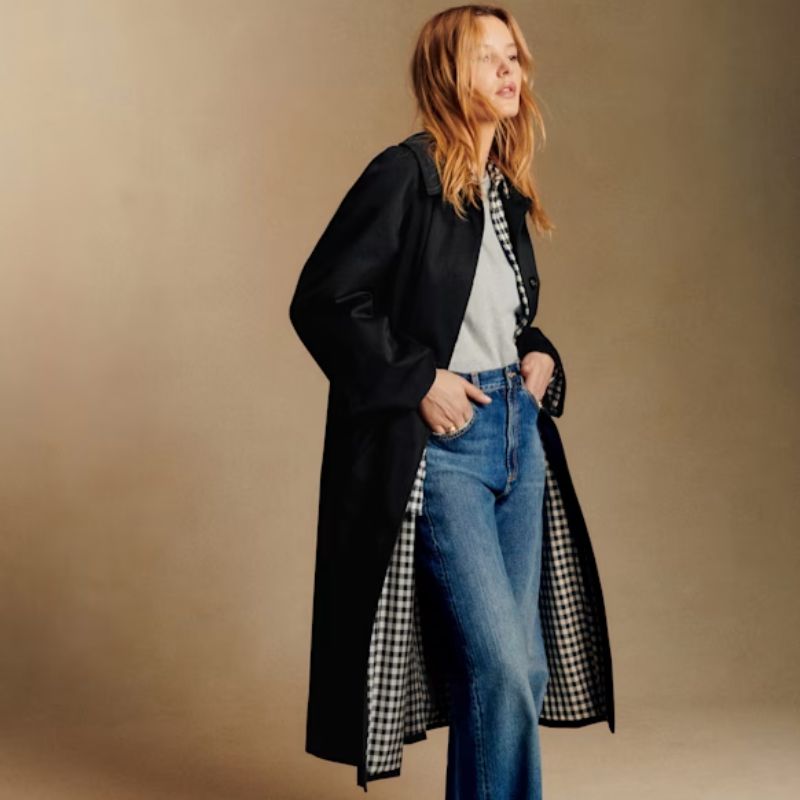 Clyde Coat in Black on model