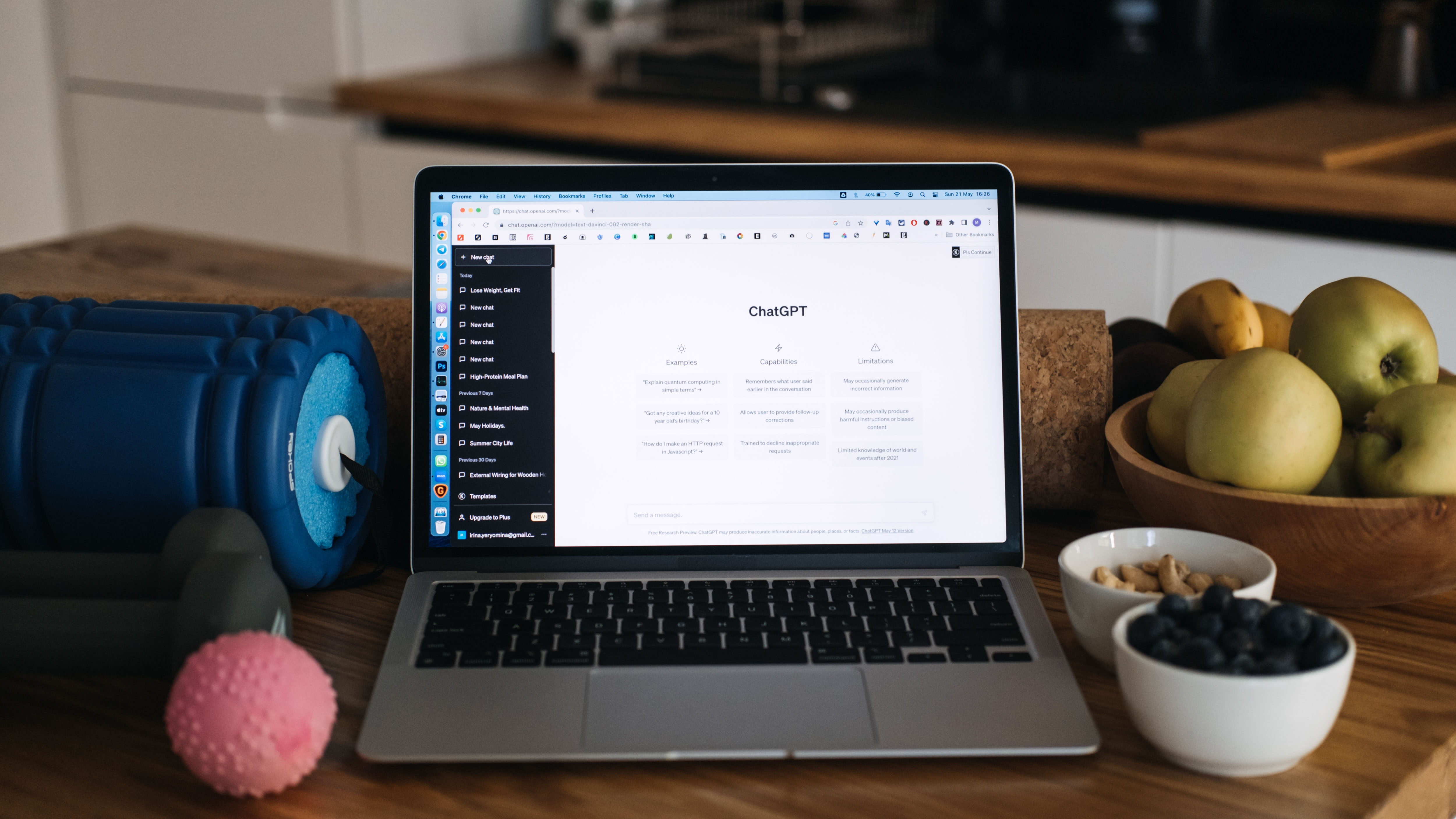 Apple Mac and ChatGPT