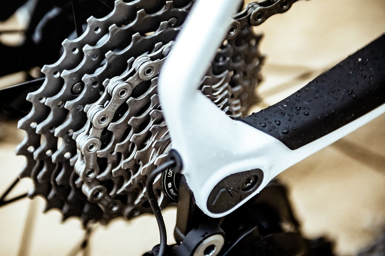 Ceylin del Carmen Alvarado's Canyon Inflite CF SLX cyclo cross bike
