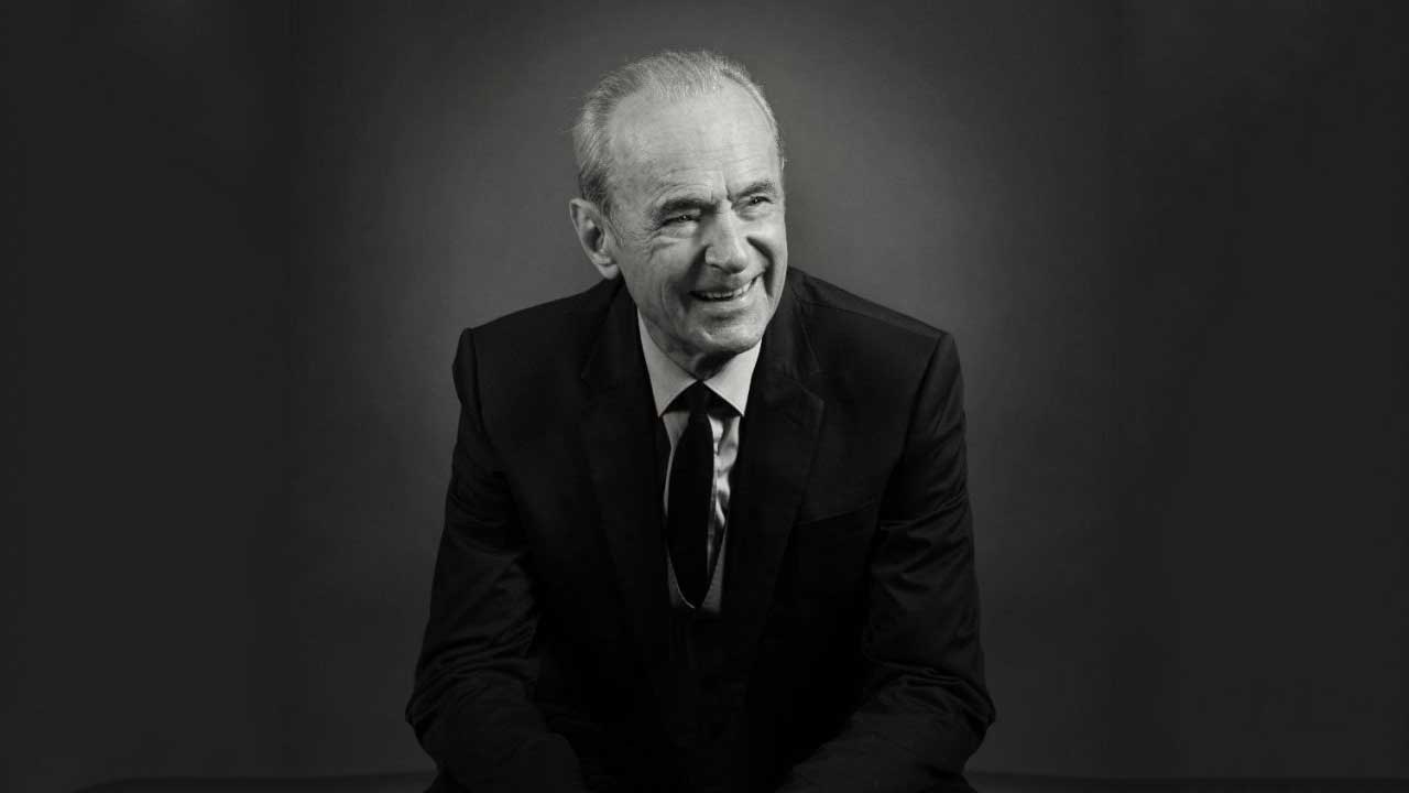 Francis Rossi studio portrait