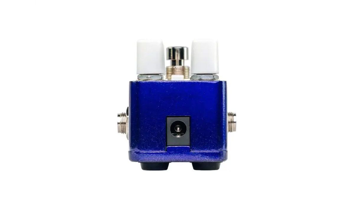 Electro-Harmonix Pico Atomic Cluster: the new glitch/synth mini-pedal from the storied NYC pedal brand.