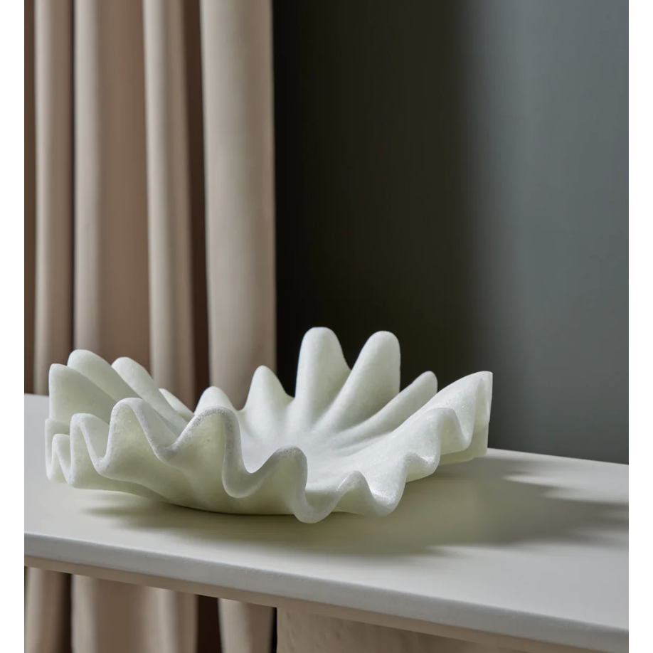 white floral wave-style centrepiece