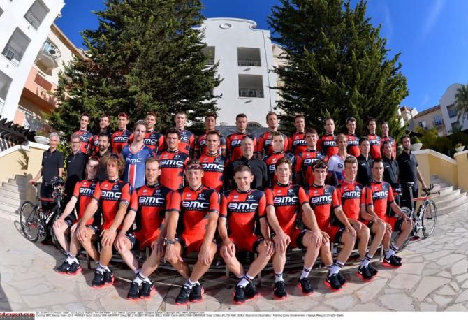 The 2015 BMC team poses for the official photo