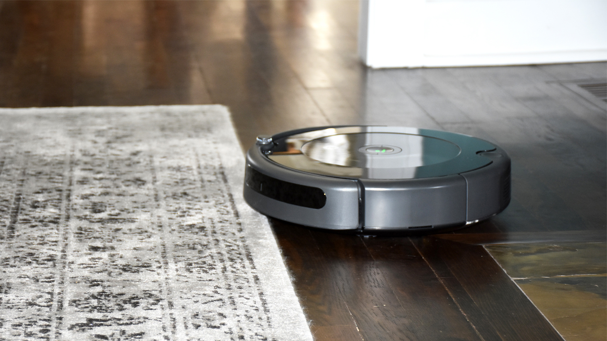 Aspirateur robot IROBOT ROOMBA 697 Dirt Detect