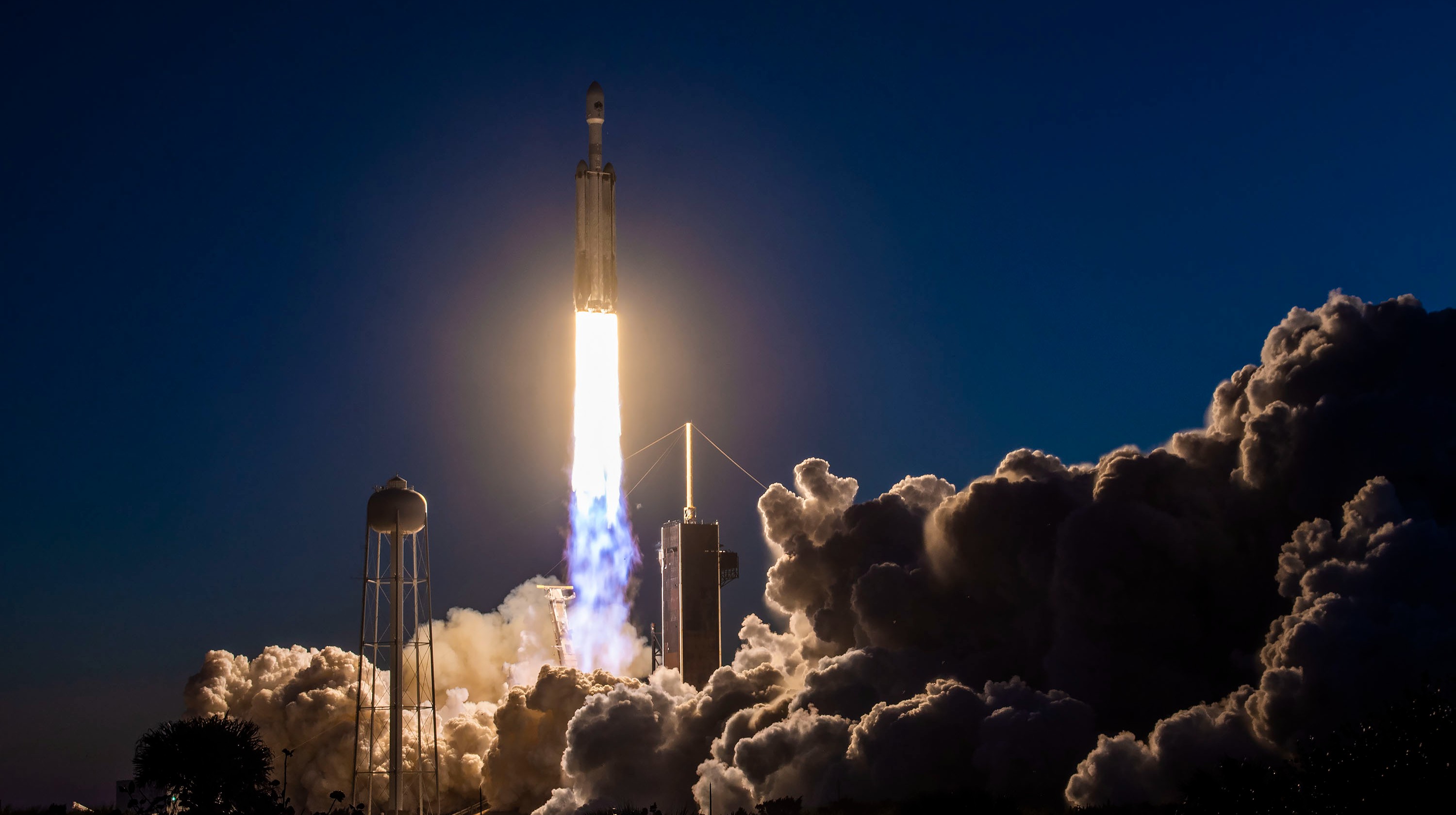Watch SpaceX's Falcon Heavy rocket launch on record-breaking mission tonight