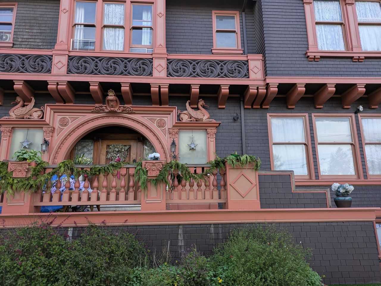 Mansion front door shot by Pixel 8a