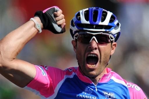 Alessandro Petacchi (Lampre-Farnese Vini) celebrates
