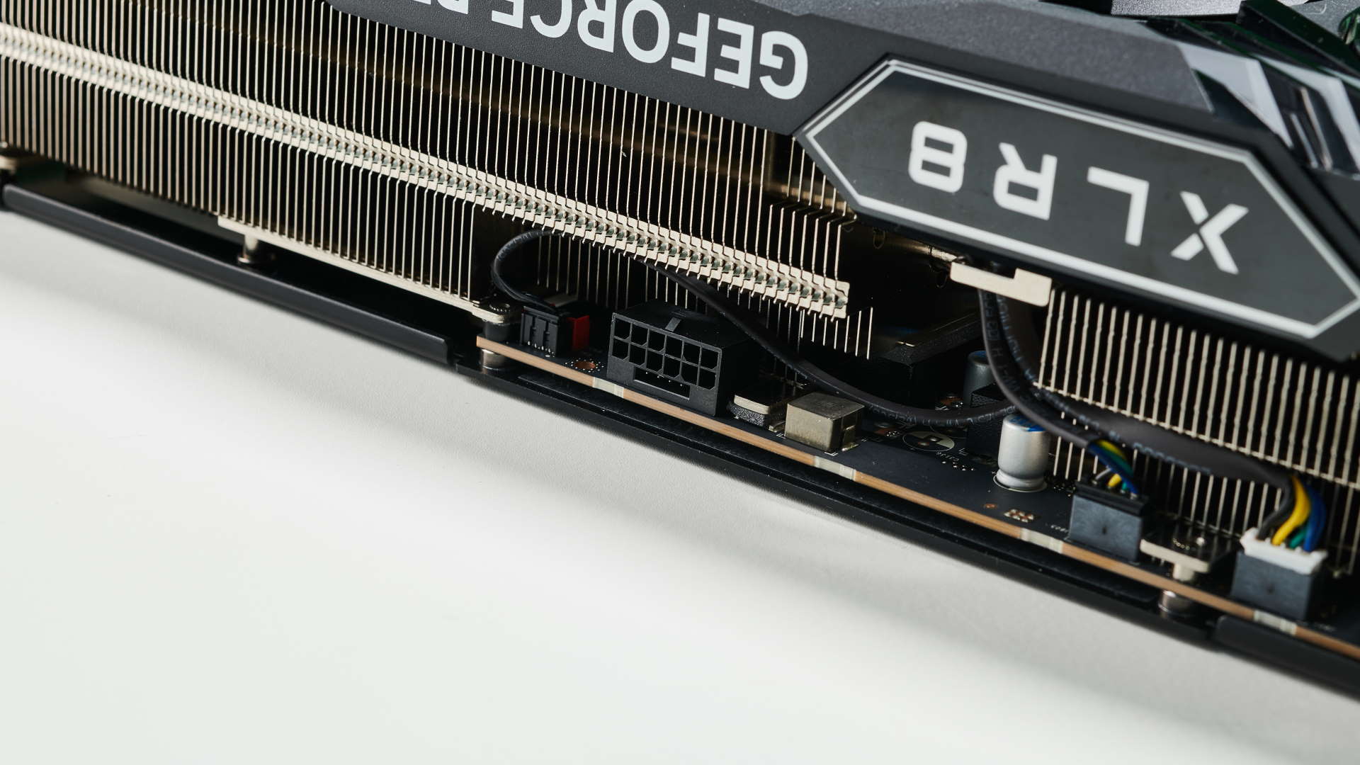 PNY RTX 4080 XLR8 Verto