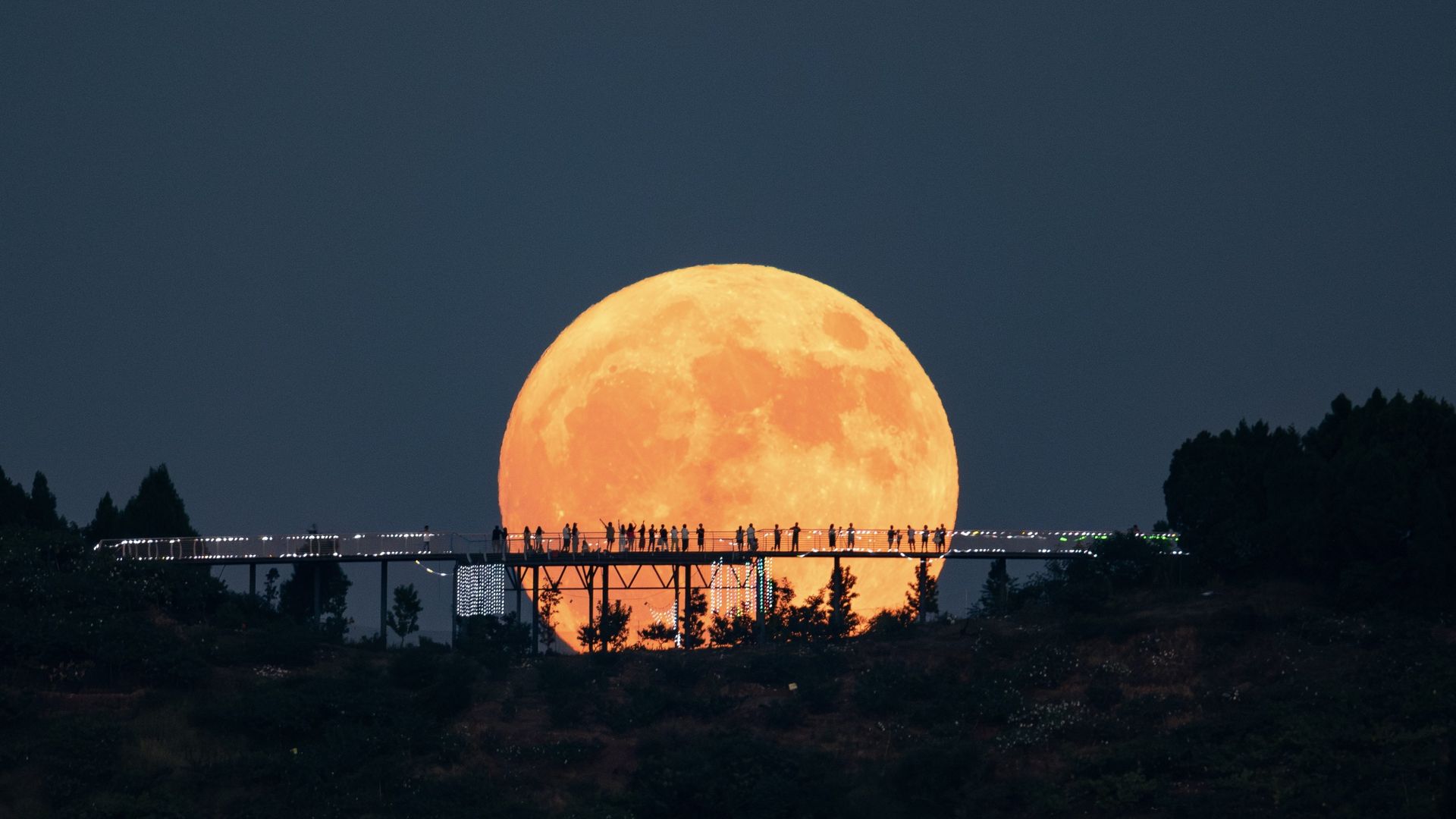 Supermoon Blue Moon 2024 — Top photos from around the world Space