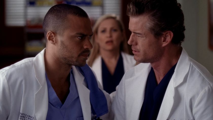 Jesse Williams as Jackson Avery talks to Eric Dane as Mark Sloan on a Season 8 episode of Grey&#039;s Anatomy.