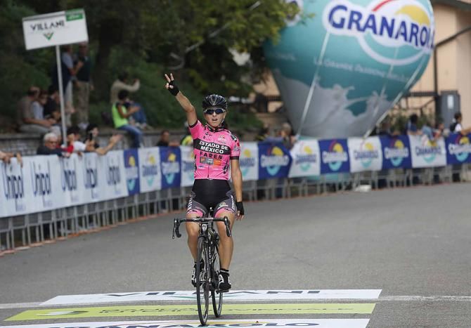 Rossella Ratto (Estado De Mexico Faren) takes a solo victory