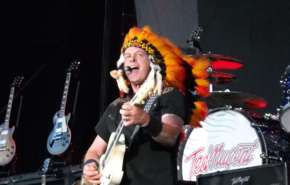 Native American casino cancels Ted Nugent concert, citing his &amp;#039;racist&amp;#039; views